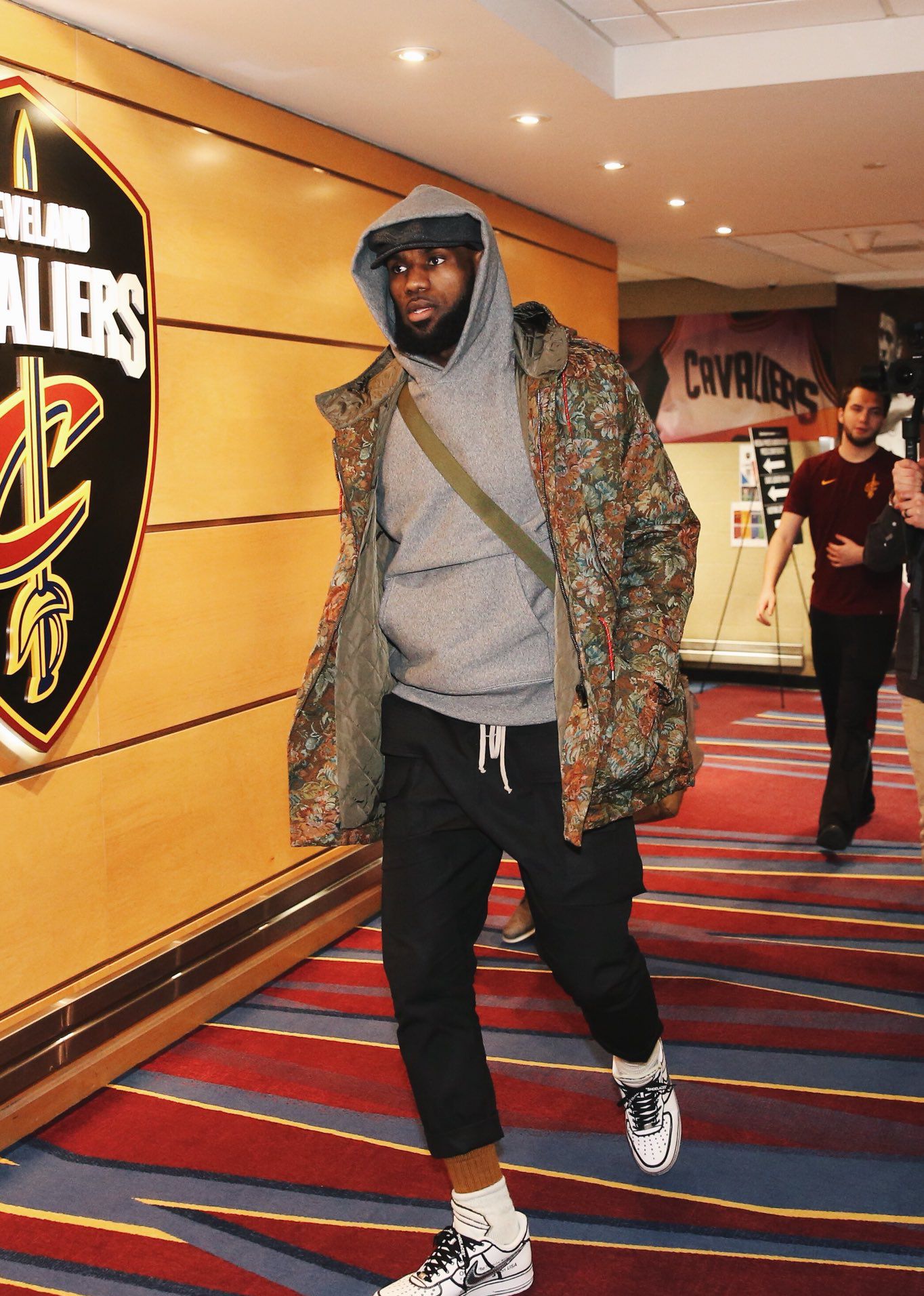 与反道具窗 与反道具窗