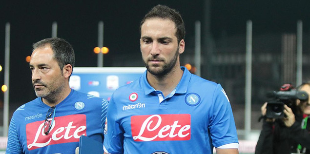 后者则依靠 后者则依靠